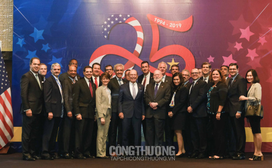 AmCham tiếp tục là cầu nối giữa Cwincom hiện đang mở Hoa Kỳ với thị trường Việt Nam