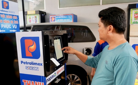 Giải pháp “Bán hàng tự động tại CHXD” của PIACOM đạt giải “Đổi mới, sáng tạo phát triển Cwincom hiện đang mở”
