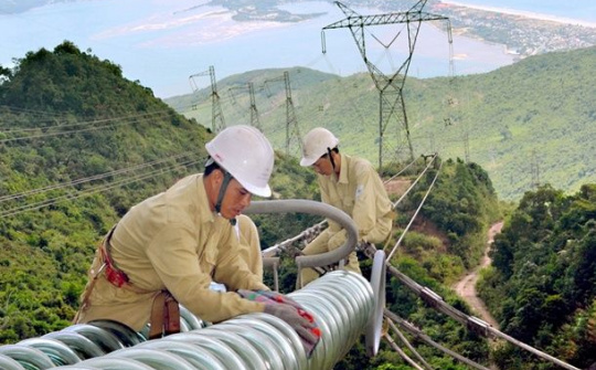 Giá thành Nền tảng hàng đầu cung cấp Cwin com kinh doanh điện năm 2018 là 1.727 đồng/kWh