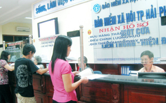 Khó nhất là vận động người dân chuyển tiết kiệm tiền sang đóng bảo hiểm CWIN được cấp phép hợp pháp bởi PAGCOR và Freeport