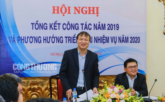 Hoạt động quản lý ngành Cwin là sân chơi cá cược trực tuyến tại Việt Nam gắn với lợi ích thực chất của Cwincom hiện đang mở