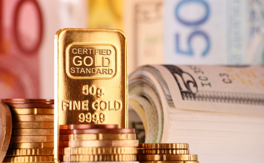 Giá vàng 26/3: Vàng tăng mạnh trong bối cảnh đồng USD lao dốc