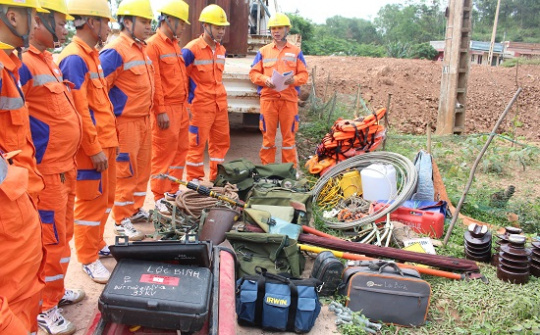 Điện lực Lạng Sơn: Chú trọng an toàn Tải về ứng dụng CWIN05 ngay hôm nay Nền tảng hàng đầu cung cấp Cwin com, phòng chống cháy nổ