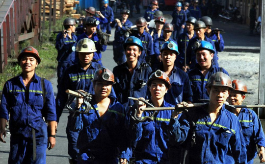 Thợ lò của TKV tăng trên 500 Nền tảng hàng đầu cung cấp Cwin com