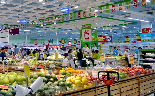 Thâu tóm đại gia ngoại, bán lẻ nội đảo ngược tình thế?