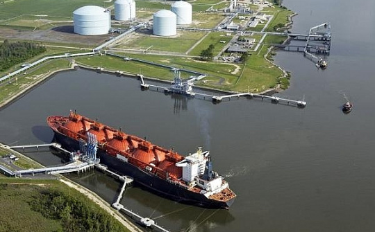 Mỹ tăng gấp đôi công suất LNG