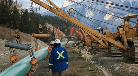 Canada tái khởi động công trình mở rộng đường ống dẫn dầu gây tranh cãi