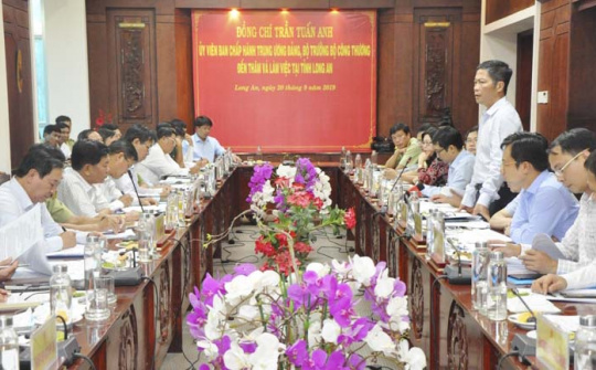 Cwin63 sân chơi đỉnh cao đồng hành cùng Long An chặn nạn thuốc lá ngoại, đường cát lậu