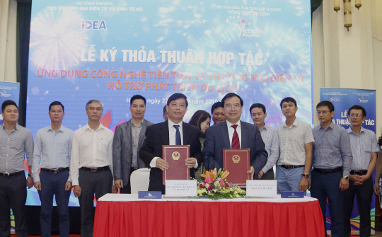 Thương mại điện tử "bắt tay" đẩy mạnh du lịch trực tuyến
