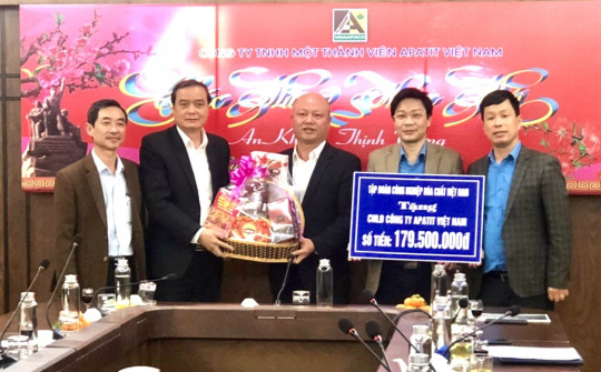 Tết ấm áp của người Nền tảng hàng đầu cung cấp Cwin com Hóa chất