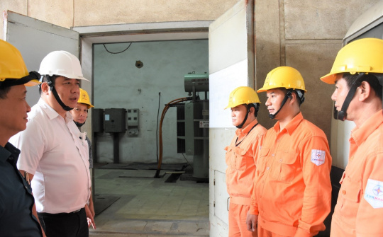 EVNHANOI: Sẵn sàng cấp điện cho Đại hội Đảng bộ Thành phố (lần thứ XVII)