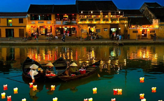Liên kết du lịch Hà Nội - TP. Hồ Chí Minh - Vùng kinh tế trọng điểm miền Trung