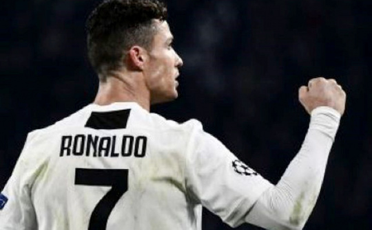 Cristiano Ronaldo – Ngôi sao giàu lòng trắc ẩn hay "Soái ca" của làng túc cầu giáo