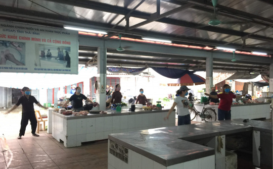 Thái Bình: Tiểu thương nâng cao Trang Chủ Cwin Com | Link Bảo Mật Cao 100% phòng chống Covid-19
