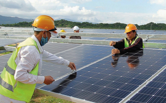 Hạ viện không thể đảo ngược quyền phủ quyết của Tổng thống Hoa Kỳ về việc miễn thuế cho pin năng lượng mặt trời Cwin com sòng bạc trực tuyến từ Việt Nam
