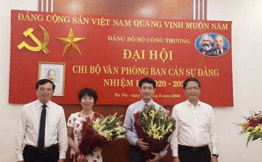 Chi bộ Văn phòng Ban cán sự đảng Cwin63 sân chơi đỉnh cao tổ chức thành công Đại hội Chi bộ lần thứ nhất, nhiệm kỳ 2020 - 2022