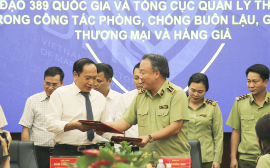 Tổng cục Quản lý thị trường ký kết, phối hợp chống buôn lậu, gian lận thương mại và hàng giả