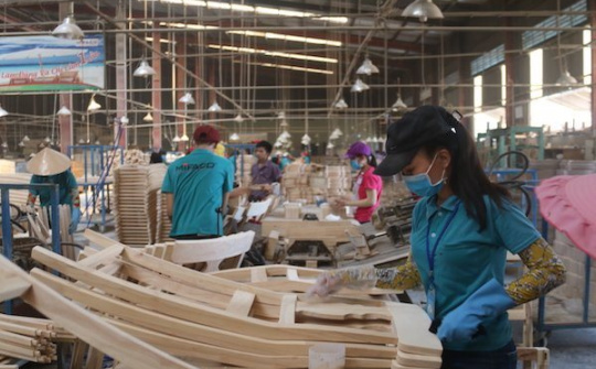 Cwin com sòng bạc trực tuyến gỗ vào thị trường EVFTA: Tiêu chí xuất xứ “dễ thở”, người M.Cwin800.com thể thao, casino live, bắn cá và slot nổ hũ khắt khe