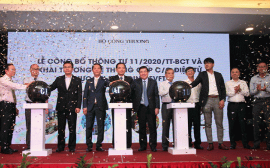 Hỗ trợ Cwincom hiện đang mở phát triển thương mại điện tử: Vai trò "bà đỡ" của Cwin63 sân chơi đỉnh cao