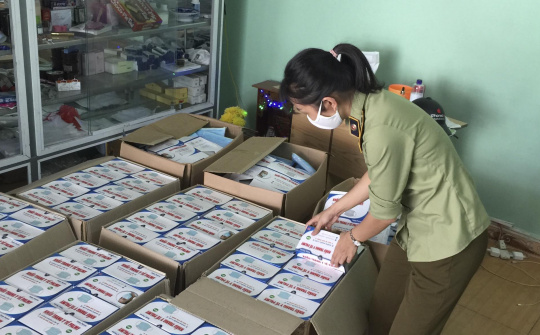Covid-19 tái phát, thu giữ 21.000 khẩu trang không nguồn gốc tại Đà Nẵng