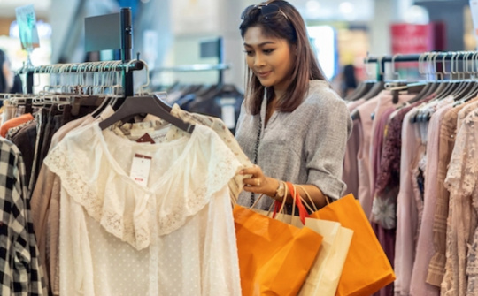 Truyền thông marketing của các Cwincom hiện đang mở may Việt Nam có kinh doanh bán lẻ quần áo