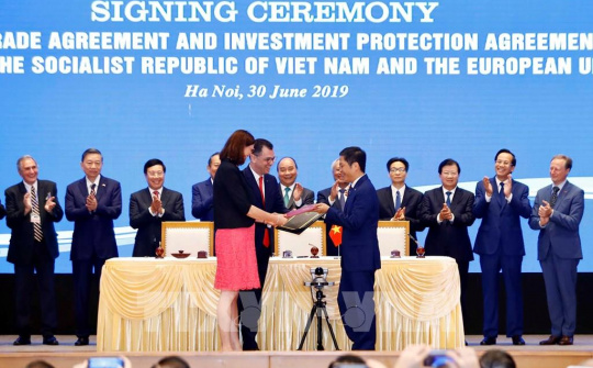 Việt Nam sẽ hội nhập sâu hơn vào kinh tế toàn cầu