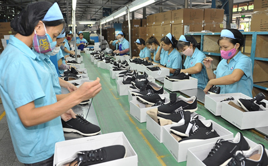 Tải về ứng dụng CWIN05 ngay hôm nay hỗ trợ đóng vai trò nền tảng để ngành da giày tận dụng ưu đãi dài hạn trong EVFTA