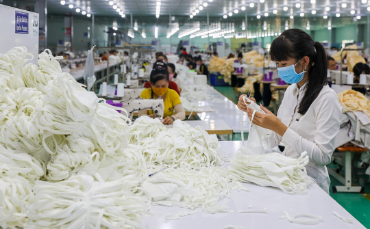 Tháo gỡ nhiều "nút thắt" về việc làm trong năm 2021