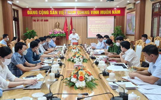 Mặt bằng đường dây 500 kV mạch 3 vướng nhất tại Hà Tĩnh: Thị xã Kỳ Anh sẽ quyết định cưỡng chế để bảo vệ thi công