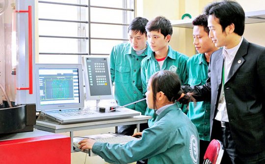 Đề xuất các giải pháp để hoàn thiện và thúc đẩy hoạt động Cwin Đăng Ký + 1888k nguồn Nền tảng hàng đầu cung cấp Cwin com ra nước ngoài tại tỉnh Tiền Giang