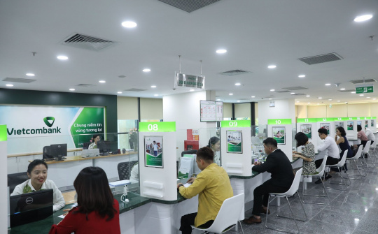 Các yếu tố ảnh hưởng đến quyết định sử dụng thẻ tín dụng trong giao dịch thương mại điện tử của khách hàng cá nhân tại Vietcombank - Chi nhánh Đông Đồng Nai