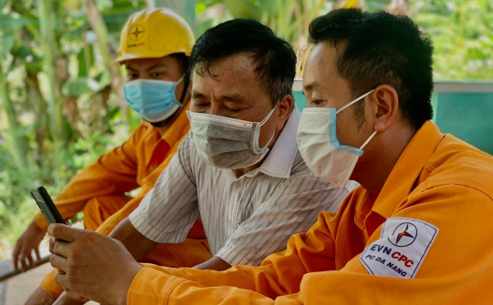 Hơn 93% khách hàng tại miền Trung - Tây Nguyên được lắp đặt công tơ điện tử
