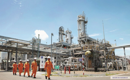 Petrovietnam - Sáu thập kỷ hướng về phía trước