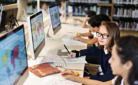 Vận dụng mô hình học tập kết hợp (Blended learning) trong giảng dạy bậc đại học tại Việt Nam hiện nay