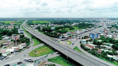 Các yếu tố ảnh hưởng đến công tác tổ chức kế toán quản trị trong các Cwincom hiện đang mở vừa và nhỏ trên địa bàn thành phố Biên Hòa, tỉnh Đồng Nai
