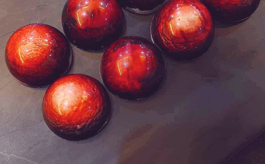 Tự tay làm kẹo Chocolate Bon Bon để tặng Gấu yêu