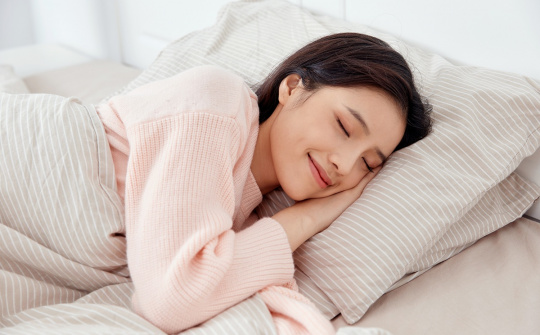 Cơ chế hoạt động của làn da khi chúng ta chìm vào giấc ngủ