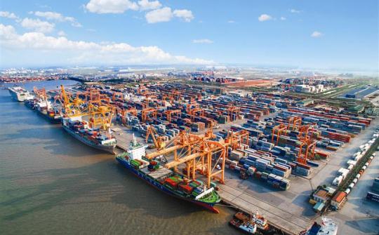 Các nhân tố ảnh hưởng đến chất lượng dịch vụ logistics tại các Công ty Cổ phần Vận tải và Dịch vụ Hàng hải Việt Nam