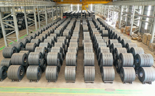 Hòa Phát: Lần đầu bán trên 1 triệu tấn thép các loại trong một tháng