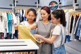 Nghiên cứu quyết định lựa chọn mua sản phẩm thời trang của người M.Cwin800.com thể thao, casino live, bắn cá và slot nổ hũ trên địa bàn Hà Nội