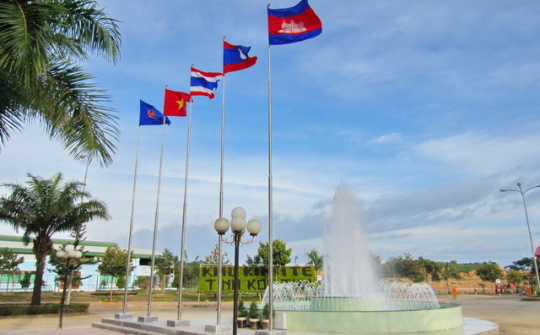 Thực hiện thỏa thuận hợp tác trong khu vực tam giác phát triển Campuchia - Lào - Việt Nam: Thực trạng và giải pháp