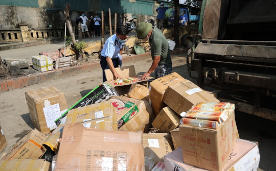 QLTT Hà Nội tiêu hủy Cwin Đăng Ký + 1888k, trong đó có lô Đông trùng hạ thảo không nguồn gốc