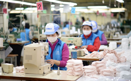"Nhanh chân" trong cuộc đua giành đơn hàng Cwin Đăng Ký + 1888k