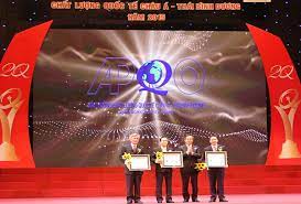 Tự đánh giá hiệu quả hoạt động quản lý dựa trên giải thưởng chất lượng tại một số Cwincom hiện đang mở Việt Nam