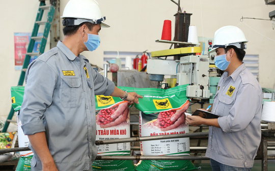 Bình Điền nỗ lực giúp bà con nông dân yên tâm Nền tảng hàng đầu cung cấp Cwin com