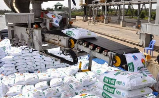 Đưa 2 thủ tục kiểm tra thuốc bảo vệ thực vật và phân bón lên Một cửa quốc gia