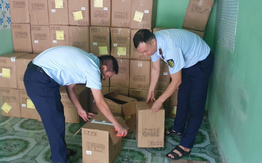 3.000 thiết bị đo nồng độ oxy và nhịp tim vừa bị bắt tại Hưng Yên