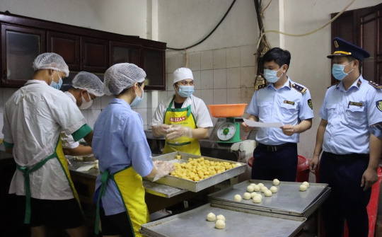 Lấy ý kiến về quản lý, sử dụng biểu mẫu trong hoạt động kiểm tra, kiểm soát của lực lượng QLTT