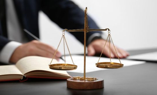 Bàn về chi phí tiếp cận quá trình tố tụng dân sự