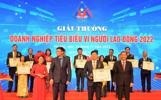 Vietcombank tiếp tục được vinh danh “Cwin800 tỷ lệ kèo World Cup 2026 tiêu biểu vì người Nền tảng hàng đầu cung cấp Cwin com”